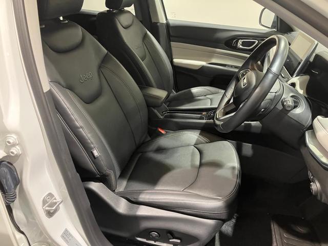 ジープ・コンパス リミテッド　認定中古車保証　ＬＥＤヘッドライト　フロントフォグ　リアフォグ　オートヘッドライト　純正ナビ　ＥＴＣ２．０　バックカメラ　サイドカメラ　フロントカメラ　４ＷＤ　パワーリフトゲート　アイドリングストップ（16枚目）