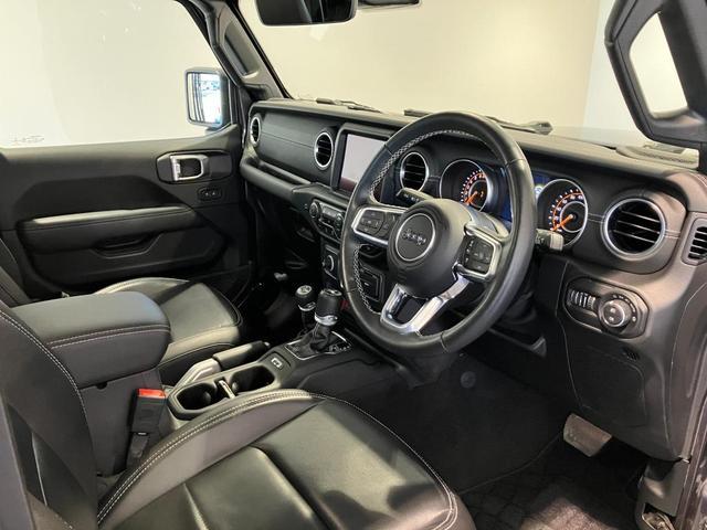 �V�[�g�̍���S�n���ǂ��������^�]���������������Ȃ��L���ł��B