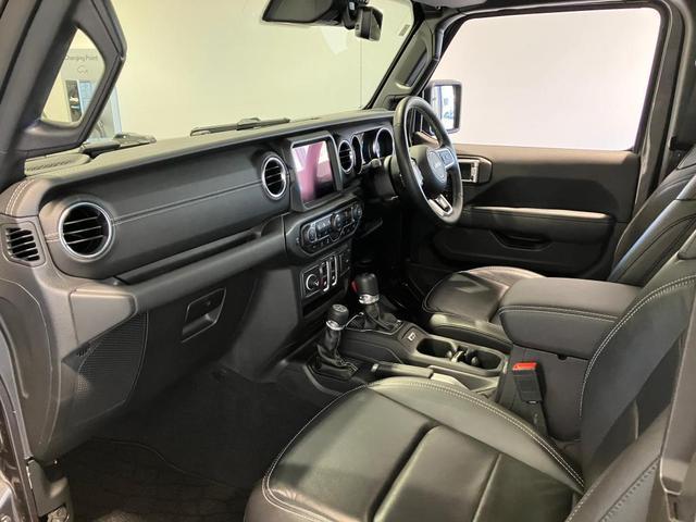 ����Ȃɏ���Ă��W�[�v�̓��N���N����Ԃł��ˁI