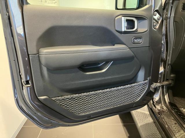 �A�����J�͈��S������������ׁ̈A�{�f�B�Ɍ��݂�����������҂�����Ă������ɂȂ��Ă��܂��B�h�A�̊J�������ۂɁu�o���b�v�Ƃ������͎���Ă��邱�Ƃ����������Ă���܂��B