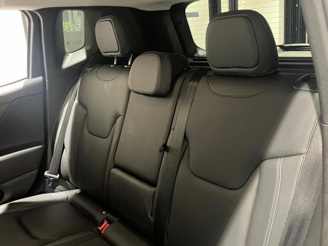 �y���A�V�[�g�z�����܂ł̍���������Ԃ̂��߁A��l�̕��ł������������Ȃ���ԏo���܂��B�����͍L������Ă��邽�߁A�������Ƃ���蒸���܂��B