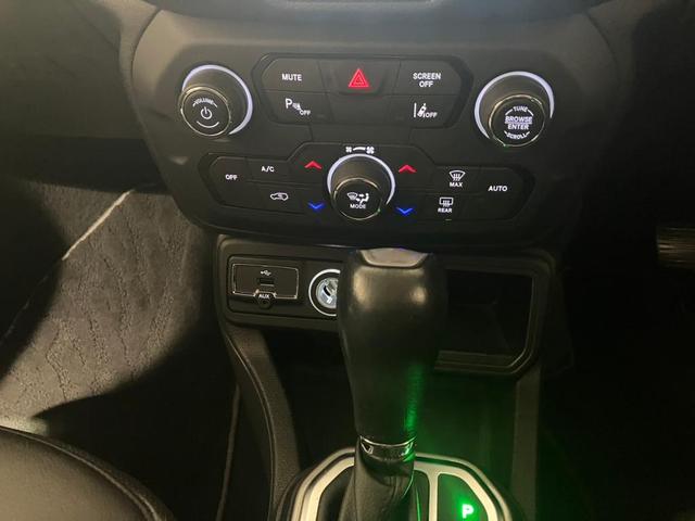 �V���v���ŕ�����₷���f�U�C���ƂȂ��Ă���܂��B