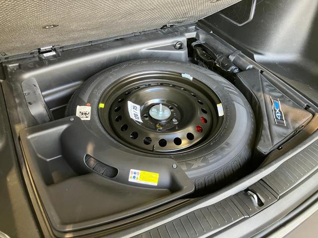 ジープ・グランドチェロキー４ｘｅ リミテッド　４ｘｅ　認定中古車保証　４ＷＤ　ＰＨＶ　ＬＥＤヘッドライト　オートヘッドライト　純正ナビ　純正アルミホイール　レザーシート　シートヒーター　ＥＴＣ２．０　バックカメラ　電動リアゲート　ターボエンジン（29枚目）