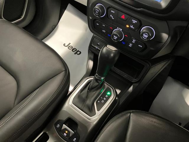 ジープ・レネゲード リミテッド　認定中古車　キセノンヘッドライト　フロントフォグ　リアフォグ　純正ナビ　バックカメラ　アダプティブクルーズコントロール　ブラインドスポットモニター　オートエアコン　オートヘッドライト（32枚目）