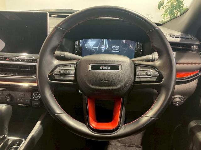 �Ԃ��A�N�Z���g�̃n���h���ł��B