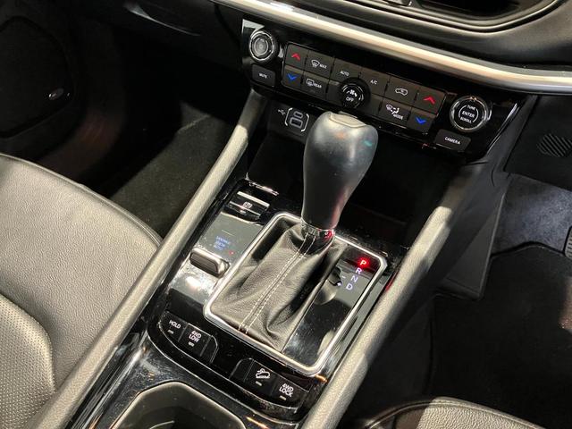 ジープ・コンパス ８０ｔｈアニバーサリーエディション　認定中古車保証　４ＷＤ　ＬＥＤヘッドライト　フロントフォグ　リアフォグ　純正ナビ　ＥＴＣ２．０　バックカメラ　レザーシート　シートヒーター　パワーシート　オートエアコン　オートヘッドライト（32枚目）