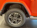 サハラ　パワートップ　新車保証継承　レザーシート　シートヒーター　ハンドルヒーター　電動トップ特別限定モデル　純正アルミホイール（10枚目）