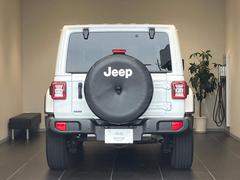 Ｊｅｅｐ正規ディーラーならではの厳選された高品質な認定中古車！専門のサービステクニシャンによるご納車前整備７１項目点検！ 5