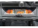 ベースグレード　正規ディーラー車　カーボンＬＥＤステアリング　カーボンファイバーレーシングシート　マットグレーホイール　バックカメラ　ネロ・デイトナ　レッドキャリパー　マットブラックマフラーチップ（18枚目）