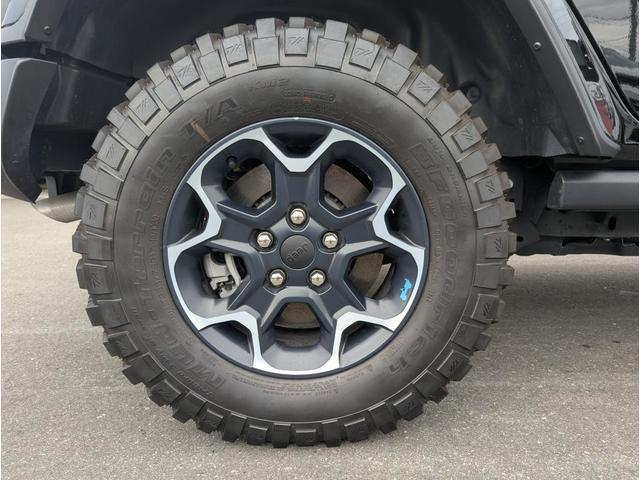 ジープ・ラングラーアンリミテッド4xe ルビコン4xe 認定中古車 弊社オーナー様下取り車両 車検整備付 プラグインハイブリッドモデル シートヒーター ステアリングヒーター Bluetooth接続 applecarplay androidauto(11枚目)