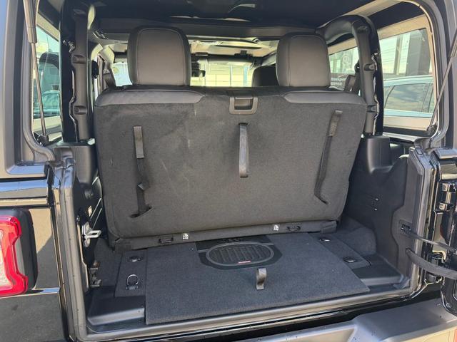 �g�����N���[���ɂȂ�܂��B