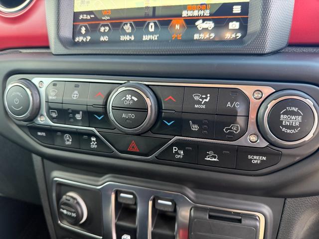 �I�[�g�G�A�R�����ڂ��Ă���܂��B