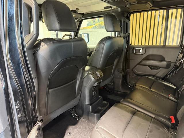 �������X�y�[�X���������܂��B