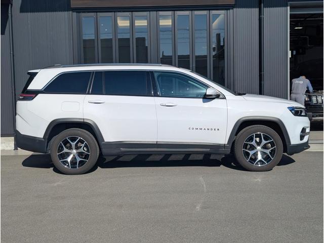 �E�T�C�h�r���[�ɂȂ�܂��B