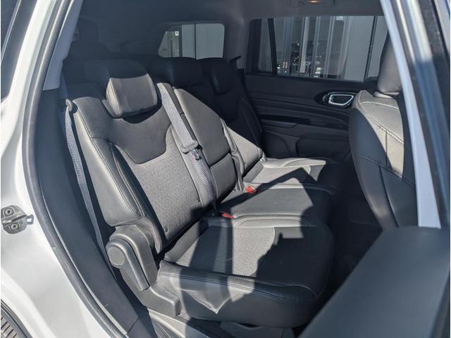 �Q��ڒ����̍��Ȃ̓h�����N�z���_�[�����ڂ���Ă���܂��B