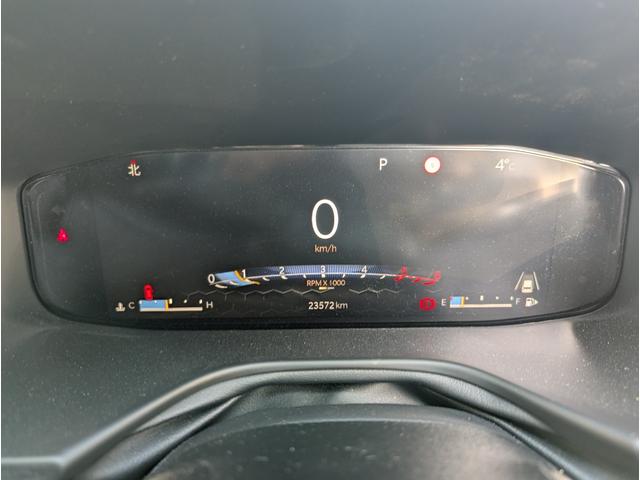 �S�ʉt�����[�^�[�p�l���ɂȂ�܂��B