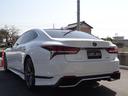 ＬＳ ＬＳ５００　Ｆスポーツ　ＴＲＤフルエアロ　ＴＲＤマフラー　ＴＲＤミラーカバー　サンルーフ　赤革シート　パノラミックビューモニター（4枚目）