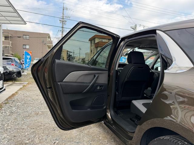 C4 ピカソ エクスクルーシブ 半年保証付 ワンオーナー ナビ 地デジ バックカメラ 360°カメラ Bluetooth機能 純正16インチアルミ パノラミックガラスルーフ 前後ドライブレコーダー ETC クルーズコントロール(56枚目)