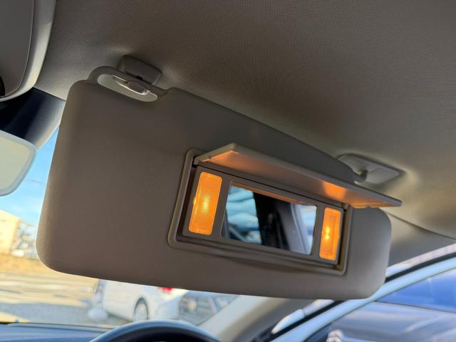 Ｖ４０ Ｄ４　モメンタム　半年保証付　アイシン８速オートマ　ナビ　バックカメラ　地デジ　衝突軽減システム　アダプティブクルーズコントロール　運転席パワーシート　純正１７インチアルミ　ＥＴＣ　スマートキー　前後ドライブレコーダー（43枚目）