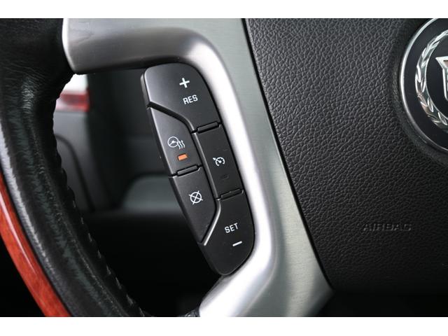 キャデラックエスカレード ラグジュアリー　クライメイトパッケージ　２００７ｙモデル　新車並行　実走行オートチェック付　サンルーフ　黒本革シート　セカンドベンチシート１ナンバー５人乗り　ＢＬＡＤＥクローム２６インチホイール　フルセグＴＶナビ（33枚目）