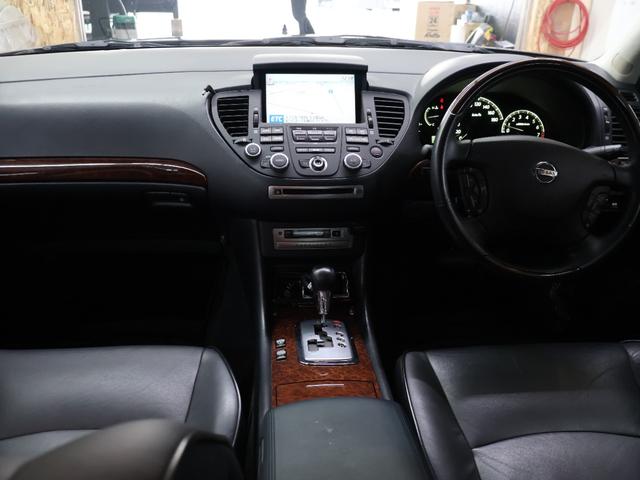 プレジデント ソブリン　後席ＶＩＰパッケージ　純正ナビ・フルセグ・バックカメラ　フリップダウンモニター　ＢＯＳＥ　コンビハン　ＴＶキット　本革オールパワーシート＆ヒーター　リアマッサージ＆テーブル　オットマン　ディーラ記録簿（12枚目）