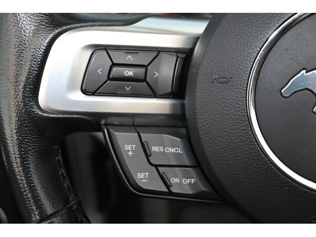 FORD MUSTANG CONVERTIBLE