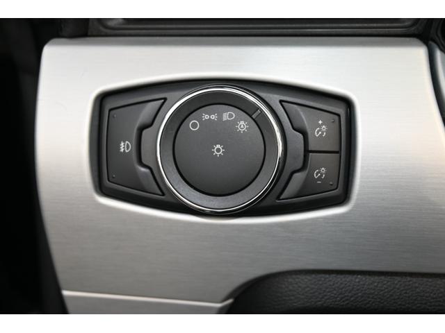 FORD MUSTANG CONVERTIBLE