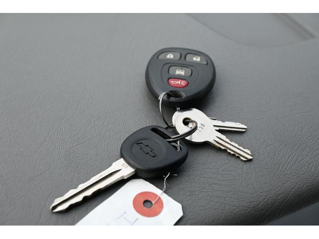 シボレーエクスプレス  ロードトレック170 ヴァーサタイル 2011年モデル 実走行証明書 オートチェック&カーFAX ジェネレーター エアコン 冷蔵庫 電子レンジ 2口コンロ サイドオーニング シンク 電動ソファーベッド(45枚目)