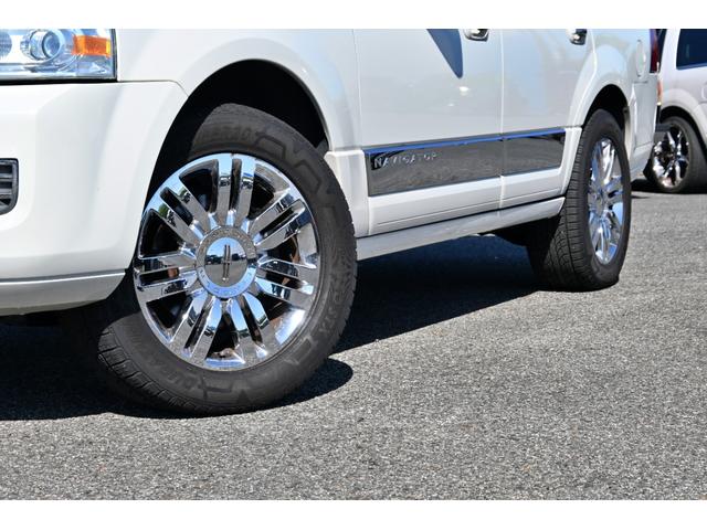 LINCOLN LINCOLN NAVIGATOR ULTIMATE