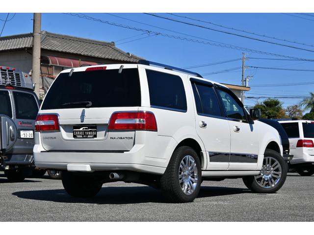 LINCOLN LINCOLN NAVIGATOR ULTIMATE