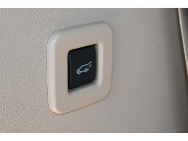 LINCOLN LINCOLN NAVIGATOR ULTIMATE