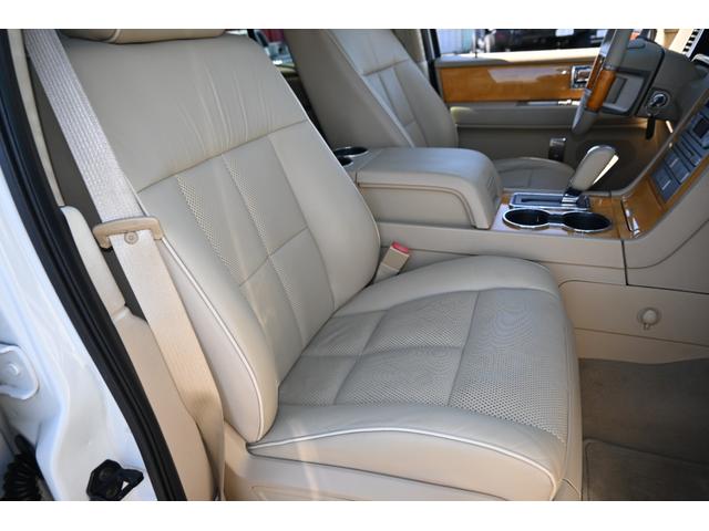 LINCOLN LINCOLN NAVIGATOR ULTIMATE
