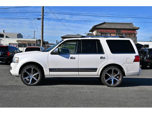 LINCOLN LINCOLN NAVIGATOR ULTIMATE
