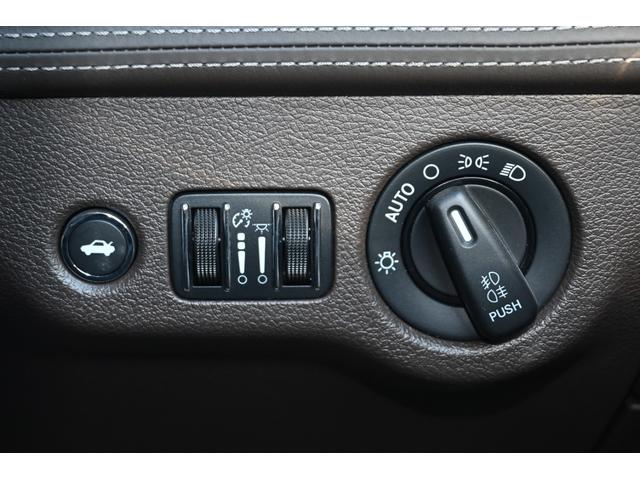 CHRYSLER CHRYSLER 300 300 C LUXURY+