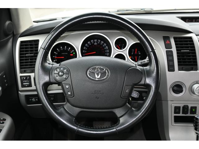 タンドラ クルーマックス リミテッド 4WD サンルーフ グレー本革シート ポケットスタイルオーバーフェンダー リフトアップ STORMクローム20インチホイール ハードトノカバー フローティングナビ フルセグTV バックカメラ ETC(22枚目)