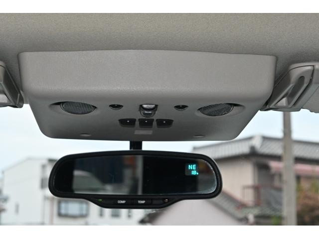 ハマーＨ２ ラグジュアリーパッケージ　２００５ｙモデル　サンルーフ　黒本革シート　ＡＳＡＮＴＩ２６インチホイール　フルセグＴＶナビ　社外マフラー　サイドステップ　メッキパーツ　ＥＴＣ１ナンバー５人乗り（22枚目）