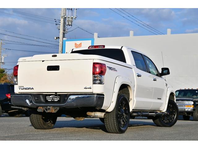 タンドラ クルーマックス リミテッド 2013yモデル 新車並行 実走行証明書付 4WD サンルーフ レッドロック本革シート ポケットスタイルオーバーフェンダー XD20インチホイール ハードトノカバー シートヒーター&パワーシート(6枚目)