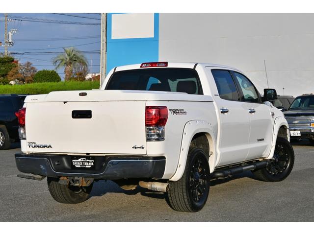 タンドラ クルーマックス リミテッド 2013yモデル 新車並行 実走行証明書付 4WD サンルーフ レッドロック本革シート ポケットスタイルオーバーフェンダー XD20インチホイール ハードトノカバー シートヒーター&パワーシート(7枚目)