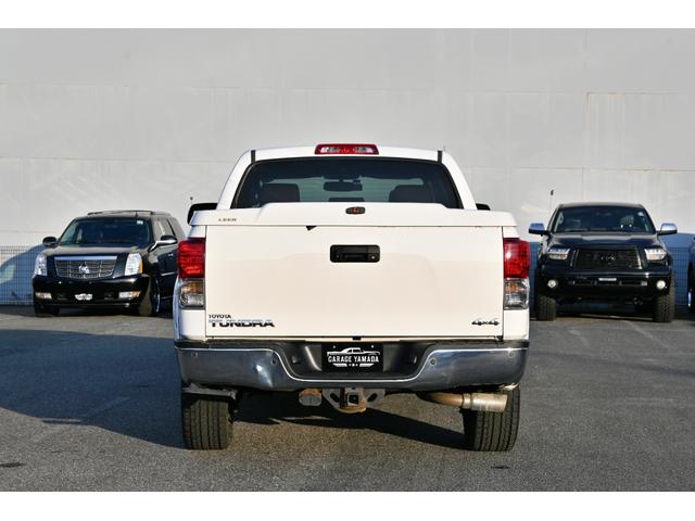 タンドラ クルーマックス リミテッド 2013yモデル 新車並行 実走行証明書付 4WD サンルーフ レッドロック本革シート ポケットスタイルオーバーフェンダー XD20インチホイール ハードトノカバー シートヒーター&パワーシート(9枚目)