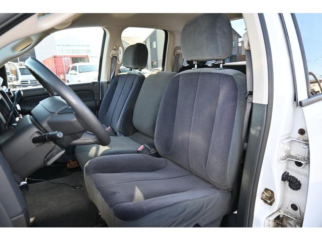 ダッジ・ラム クワッドキャブ　ＳＬＴ　４ＷＤ　実走行証明書付　ハードトノカバー　１ナンバー６人乗り　キーレス　フルセグＴＶナビ　記録簿Ｈ２０．２１．２４．２６．２７．２８．２９．３０Ｒ１．２．４．５．６有り（12枚目）