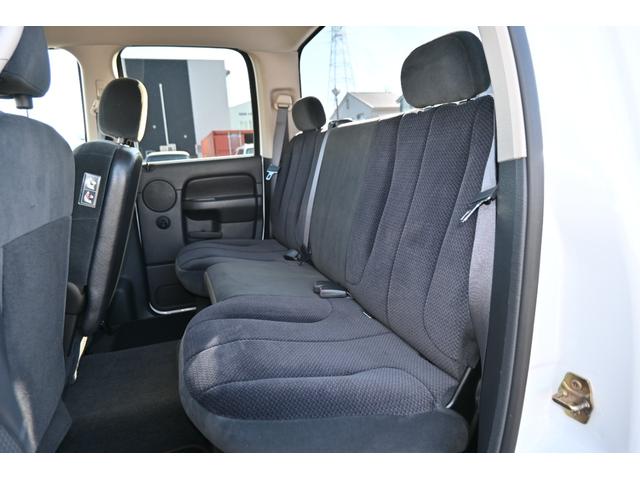 ダッジ・ラム クワッドキャブ　ＳＬＴ　４ＷＤ　実走行証明書付　ハードトノカバー　１ナンバー６人乗り　キーレス　フルセグＴＶナビ　記録簿Ｈ２０．２１．２４．２６．２７．２８．２９．３０Ｒ１．２．４．５．６有り（13枚目）