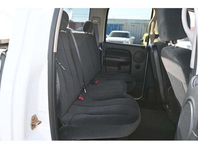 ダッジ・ラム クワッドキャブ　ＳＬＴ　４ＷＤ　実走行証明書付　ハードトノカバー　１ナンバー６人乗り　キーレス　フルセグＴＶナビ　記録簿Ｈ２０．２１．２４．２６．２７．２８．２９．３０Ｒ１．２．４．５．６有り（16枚目）