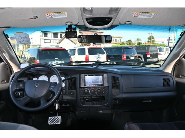 ダッジ・ラム クワッドキャブ　ＳＬＴ　４ＷＤ　実走行証明書付　ハードトノカバー　１ナンバー６人乗り　キーレス　フルセグＴＶナビ　記録簿Ｈ２０．２１．２４．２６．２７．２８．２９．３０Ｒ１．２．４．５．６有り（21枚目）