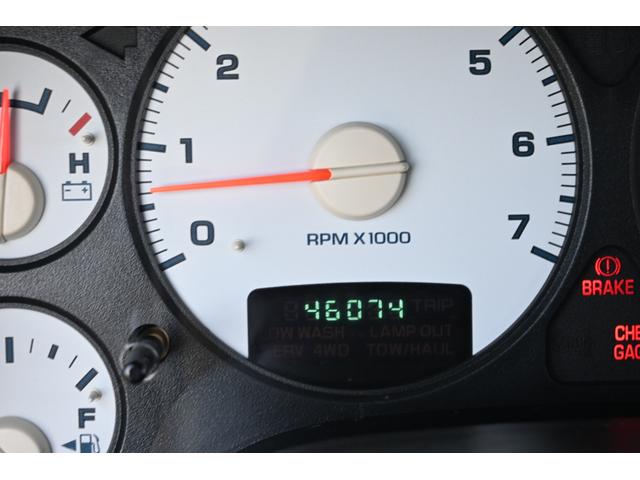 ダッジ・ラム クワッドキャブ　ＳＬＴ　４ＷＤ　実走行証明書付　ハードトノカバー　１ナンバー６人乗り　キーレス　フルセグＴＶナビ　記録簿Ｈ２０．２１．２４．２６．２７．２８．２９．３０Ｒ１．２．４．５．６有り（26枚目）