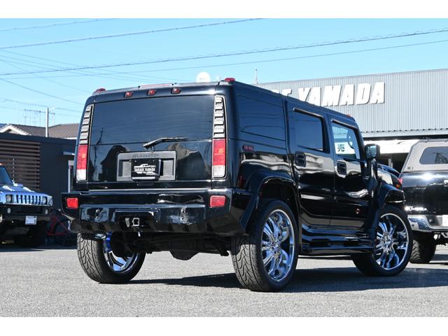 ハマーH2 2006yモデル 実走行証明書付 フルエアロ LUXXXクローム26インチホイール新品 315/40R26タイヤ新品 フルセグTVナビ バックカメラ ETC キーレス ベージュ本革シート&ヒーター(6枚目)