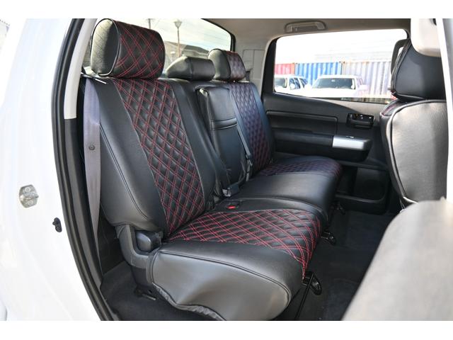 タンドラ クルーマックス　ＳＲ５　４ＷＤ　２００９ｙモデル　カスタムレザーシート　トノカバー＆ベッドライナー　フルセグＴＶナビ　フロンｔ、サイド＆バックカメラ　キーレス　ＥＴＣ　ＸＤ２０インチホイール　サイドステップ（14枚目）