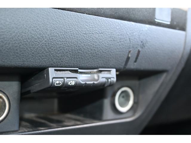 タンドラ クルーマックス　ＳＲ５　４ＷＤ　２００９ｙモデル　カスタムレザーシート　トノカバー＆ベッドライナー　フルセグＴＶナビ　フロンｔ、サイド＆バックカメラ　キーレス　ＥＴＣ　ＸＤ２０インチホイール　サイドステップ（16枚目）