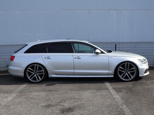 Ａ６アバント ２．８ＦＳＩクワトロ　Ｓラインパッケージ　サンルーフ　ＲＳ　２１インチアルミ　ＫＷ車高調　純正ナビ・フルセグ（走行中視聴可）・バックカメラ　黒革パワーシート＆ヒーター　パワートランク　ＢＯＳＥサウンド　スマートキー　純正フロアーマット（6枚目）