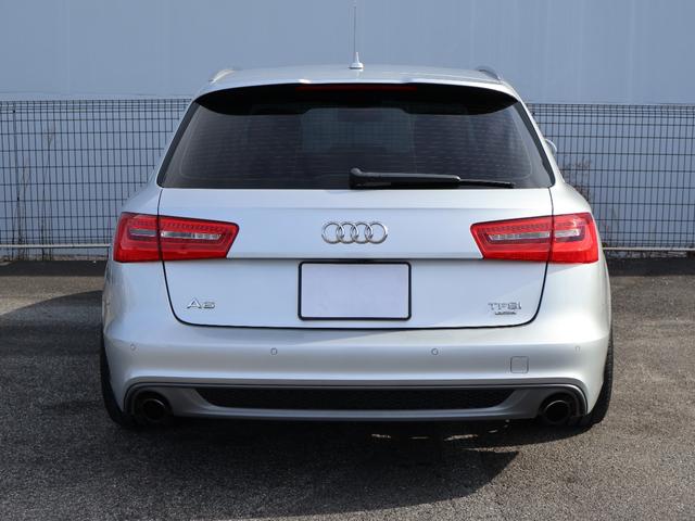 Ａ６アバント ２．８ＦＳＩクワトロ　Ｓラインパッケージ　サンルーフ　ＲＳ　２１インチアルミ　ＫＷ車高調　純正ナビ・フルセグ（走行中視聴可）・バックカメラ　黒革パワーシート＆ヒーター　パワートランク　ＢＯＳＥサウンド　スマートキー　純正フロアーマット（9枚目）