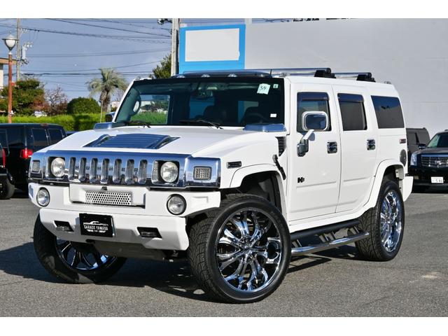 ハマーＨ２ タイプＧ　２００５ｙモデル　正規ディーラー車　実走行　サンルーフ　黒本革シート　ＬＵＸＸＸクローム２６インチホイール新品　３１５／４０Ｒ２６タイヤ新品　ガナドール４本出しマフラー　シートヒーター＆パワーシート（2枚目）